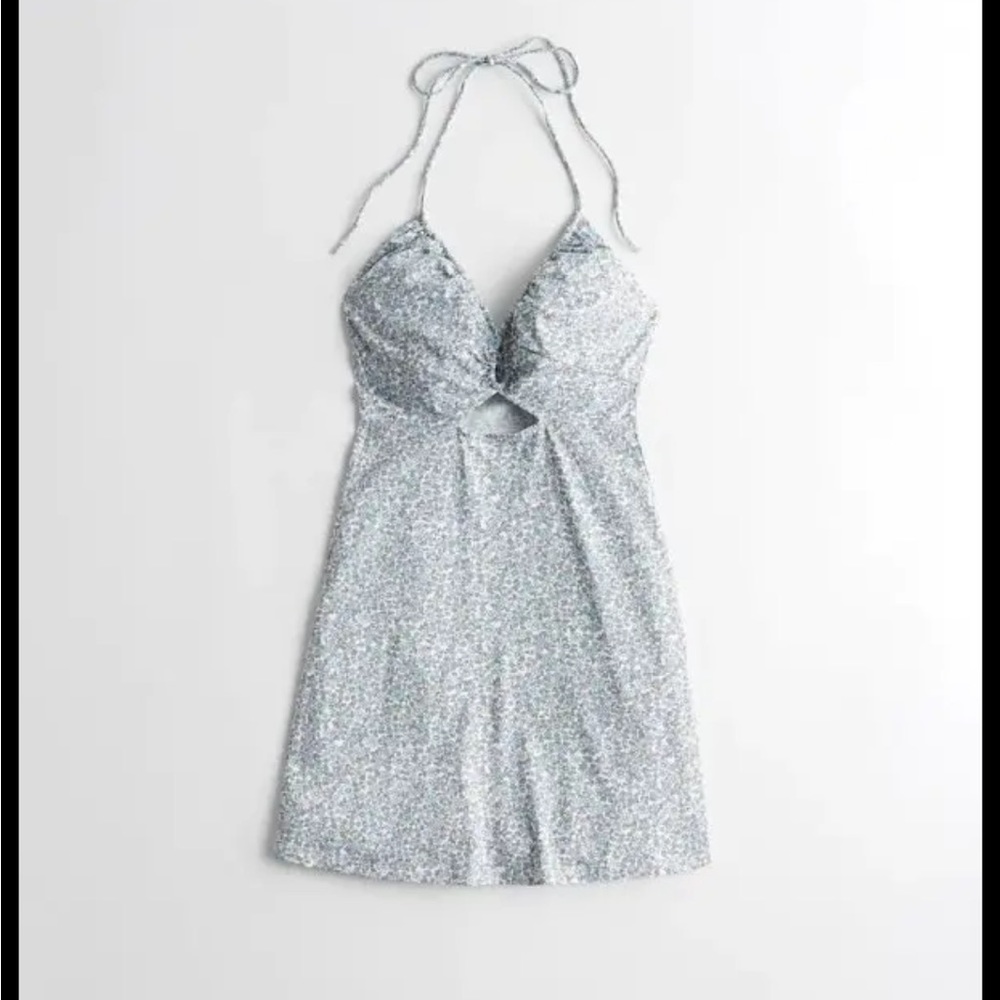 HOLLISTER Dress never worn. Pretty white and light blue floral dress/coverup